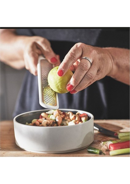 Renderende ile Pratik ve Şık Mutfak Çözümleri, Kolay Kullanımlı ve Dayanıklı Ürün fırsatları