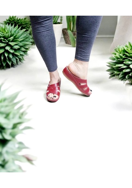 Topuk Dikeni Takviyeli Silikonlu Rahat Ev ve Dışarı Terliği fiyatları