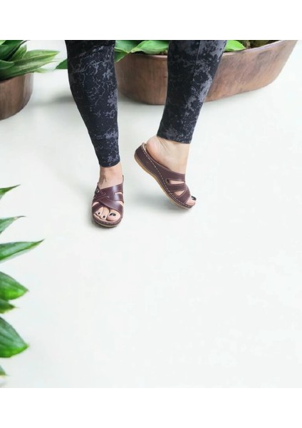 Topuk Dikeni Takviyeli Silikonlu Rahat Ev ve Dışarı Terliği fiyatları