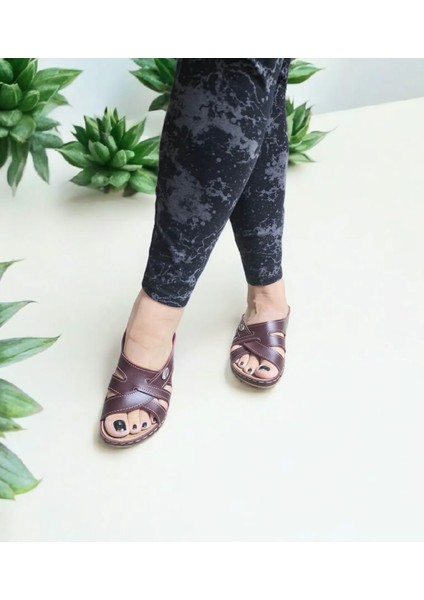 Topuk Dikeni Takviyeli Silikonlu Rahat Ev ve Dışarı Terliği fırsatları