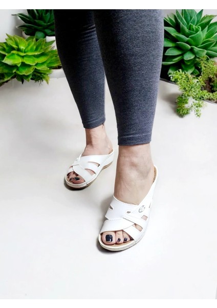 Topuk Dikeni Takviyeli Silikonlu Rahat Ev ve Dışarı Terliği