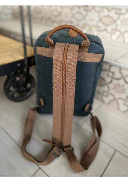 Suya Dayanikli Mumlu Kanas Unisex Ayarlanabilir Uzunluk Sırt Çantası fırsatları