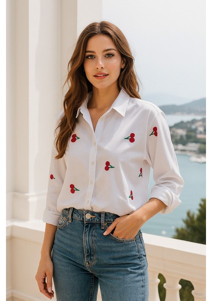Kadın Kiraz Desenli Beyaz Pamuk Gömlek