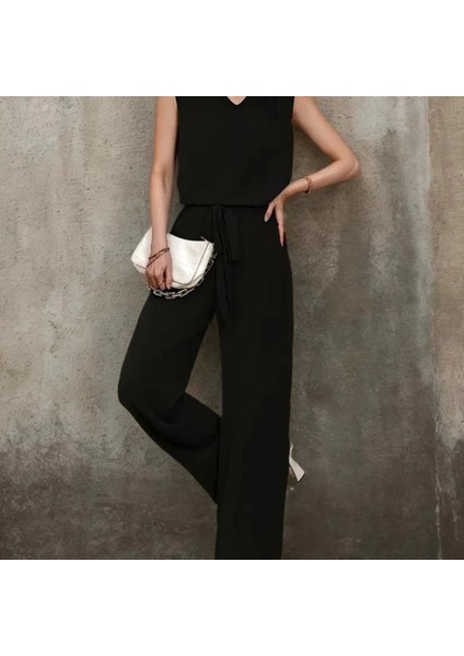 Kadın Kolsuz V Yakalı Aerobin Bluz ve Belden Kuşaklı Pantolon Ikili Takım