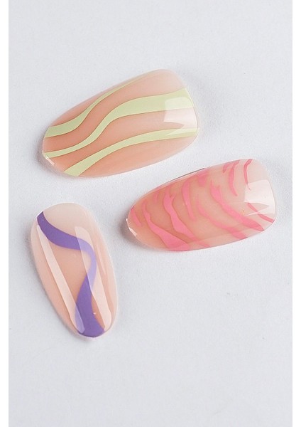 24 Adet Takma Tırnak Seti - Zararsız Profesyonel Yapıştırıcı ile Uzun Süreli Parlaklık ve Bakımlı Görünüm indirimleri