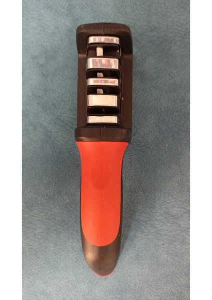 Pratik ve Kolay Kullanımlı Bıçak Bileme Makinası, Mutfağınıza Şıklık Katacak