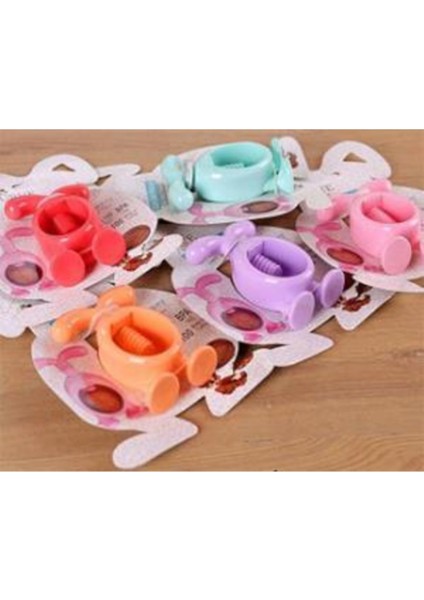 Pratik Plastik Ceviz Kırma Aleti, Kolay ve Hızlı Kullanım Için modelleri