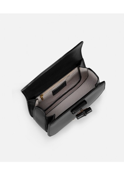 Kapaklı Deri Görünümlü Çanta IW6250052008001 indirimleri