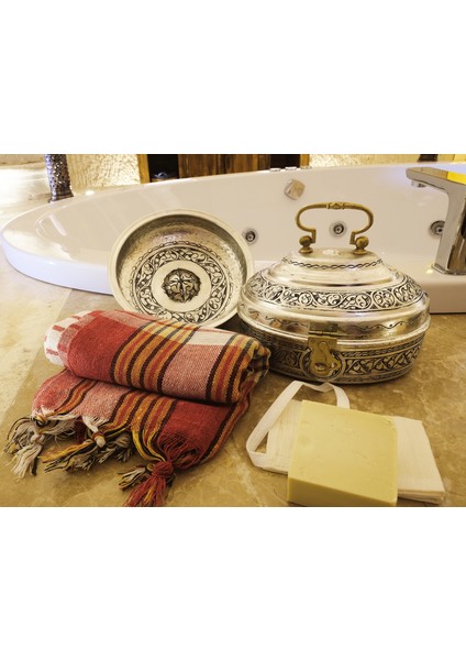 Bakır Hamam Seti Oyma Nakış İşlemeli Gümüş Renk (Kalaylı) modelleri