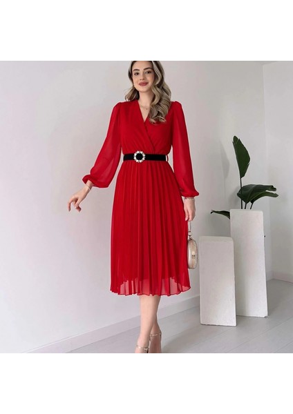 Kadın Şifon Kumaş Astalı Kloş Kesim Kruvaze Yaka Idi Boy Elbise