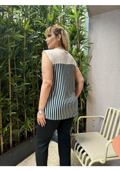 Kadın Büyük Beden Kolsuz Dantel Detay Likralı Viskon Bluz