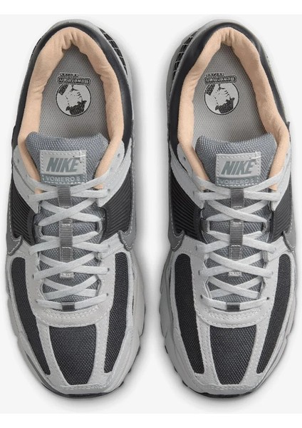 Zoom Vomero 5 HV5982-001 fırsatları