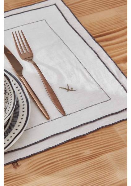 Lole Kumaş Servis Sunum Peçetesi 45X45 modelleri