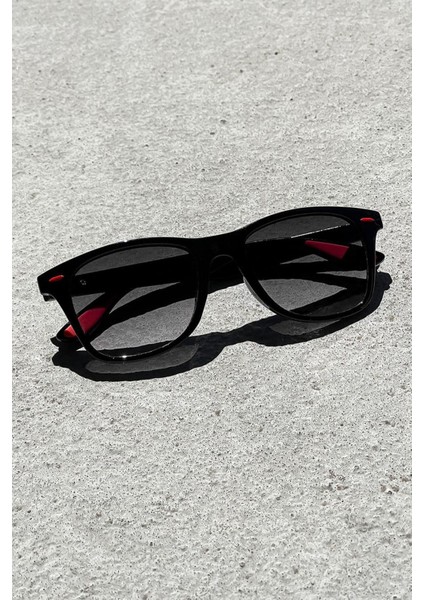 Parlak Siyah Wayfarer Unisex Güneş Gözlüğü fırsatları