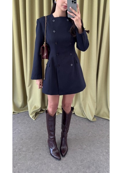 Düğmeli Lacivert Ceket Elbise modelleri