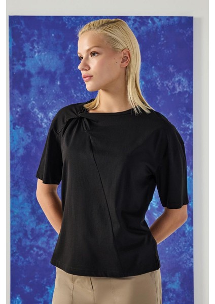 US252003 Unıque Tshırt fiyatları