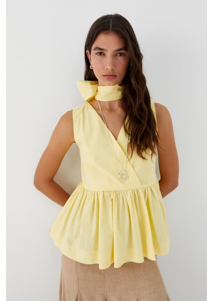 Kuşak Bağlamalı Kolsuz Bluz Sarı