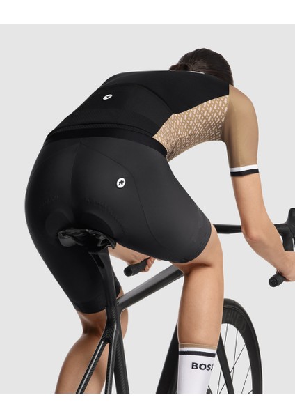 Uma Gt Forma S11 Monogram Boss x Assos fırsatları