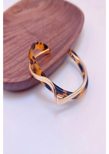 Kadın Bileklik Vip Seri Akrilik Metal Mix Dalga Model Kelepçe Bileklik fiyatları