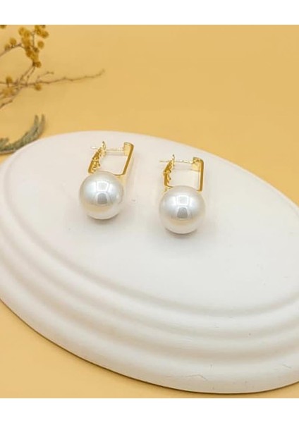 Beyaz Inci Top Pirinç Küpe indirimleri