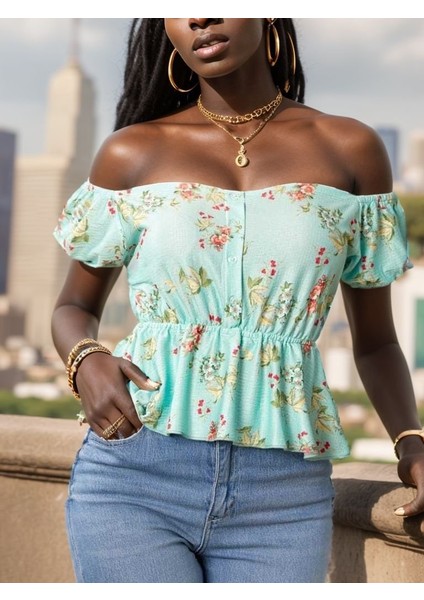 Kadın Kısa Kollu Madonna Yaka Çiçek Desenli Düğme Detay Gipeli Süprem Kumaş Bluz