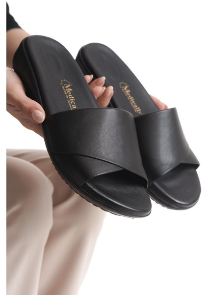 Ortopedik Deri Taban Topuk Dikeni Destekli Günlük Siyah Terlik