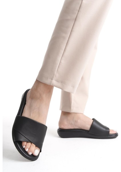 Ortopedik Deri Taban Topuk Dikeni Destekli Günlük Siyah Terlik modelleri