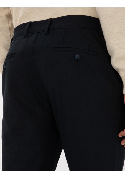 Erkek Lacivert Slim Fit Kumaş Pantolon 50317628-VR033