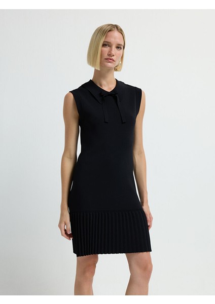 Fiyonk Detaylı Triko Elbise Siyah 12445599000