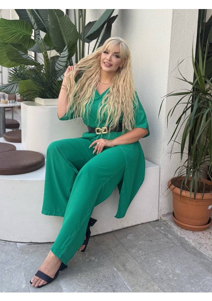 Kadın Büyük Beden Yırtmaçlı V Yaka Detay Dokuma Jessica Takım ( Kemer Dahil Değil )