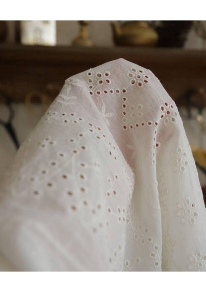 %100 Pamuklu Fisto Kumaş Kırık Beyaz Renkte indirimleri