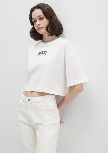 1613411-70057 Mavi Logo Baskılı Ekru Crop Tişört