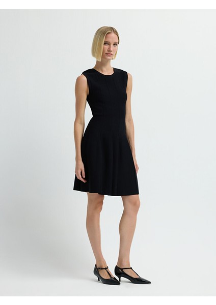 Kolsuz Triko Elbise Siyah 12445593000 modelleri
