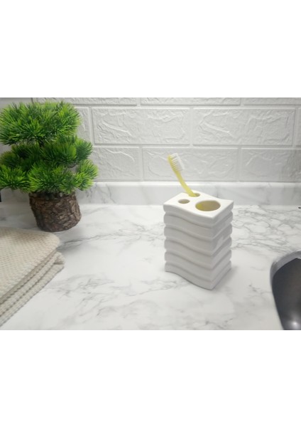 2 Adet Seramik Diş Fırçalık Kare Çizgili Model 8X6X11CM Banyo Seti indirimleri
