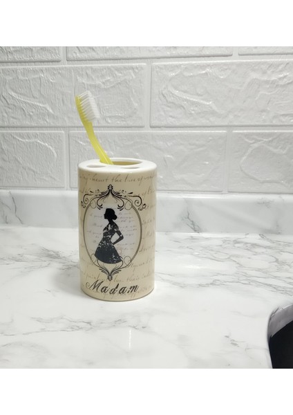 2 Adet Seramik Diş Fırçalık Madam Desenli 7X7X11CM Banyo Seti fiyatları