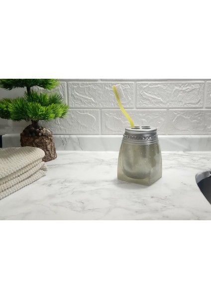 2 Adet Diş Fırçalık Kristal Taşlı Gümüş Poliresin 7X7X10CM Banyo Seti indirimleri
