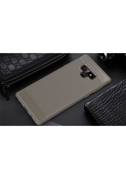 Galaxy Note 9 Kılıf Slim Fit Esnek Kırılmaz Şık Iz Yapmaz Room Silikon Kapak