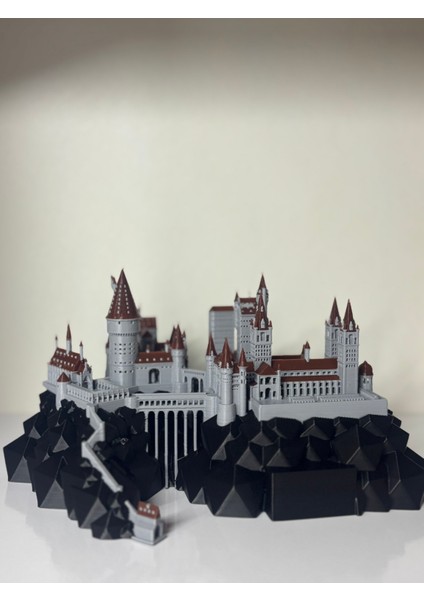 Hogwarts Şatosu Maketi – 3D Baskı Detaylı Koleksiyon Dekoru fırsatları