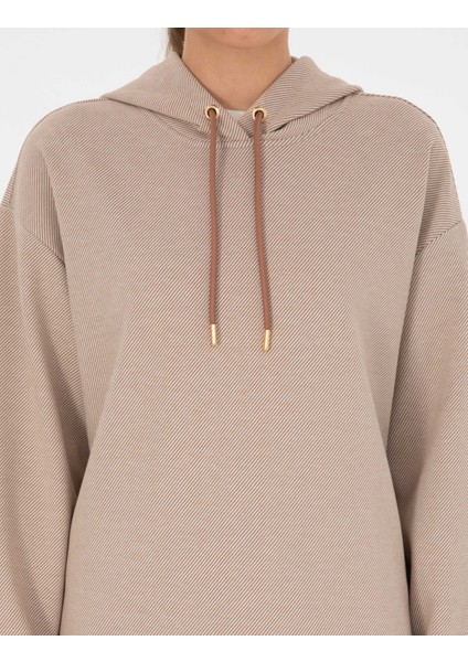 Kadın Camel Comfort Fit Sweatshirt 50309135-VR015