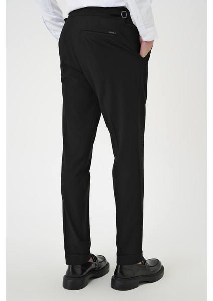 Comfort Fit Beli Tokalı Pileli Siyah Jogger Pantolon P 1170 indirimleri