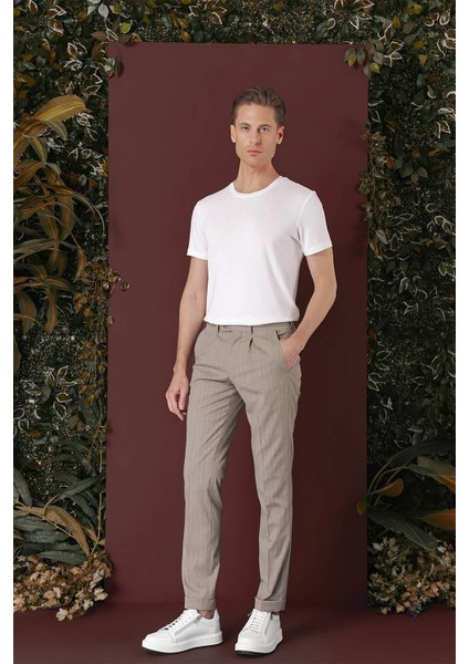 P 1133 Slim Fit Bej Spor Pantolon