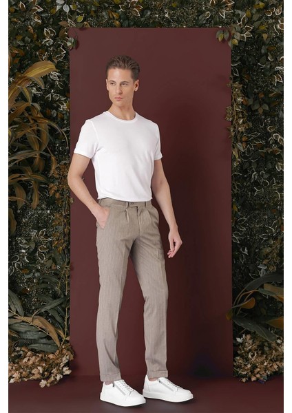 P 1133 Slim Fit Bej Spor Pantolon fiyatları