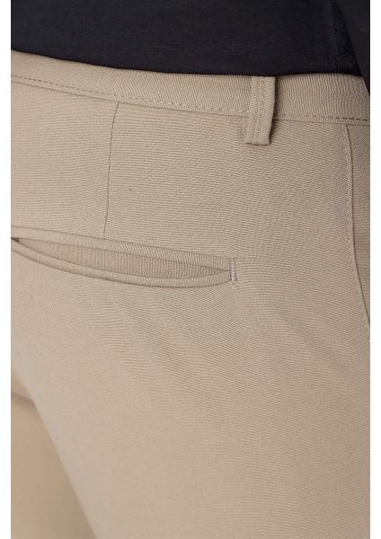P 1102 Slim Fit Bej Spor Pantolon fırsatları