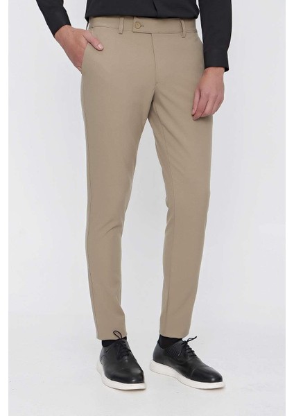 P 1102 Slim Fit Bej Spor Pantolon fiyatları