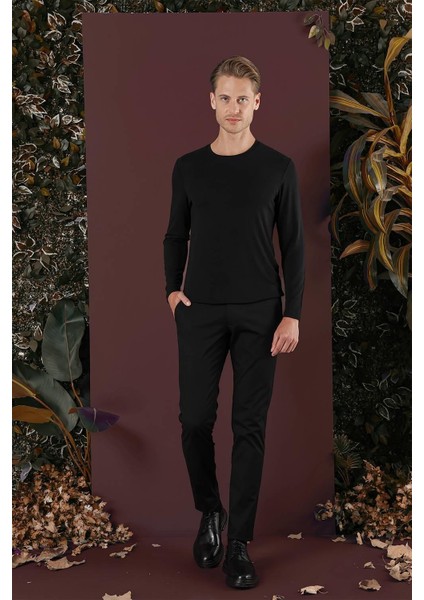 P 1125 Slim Fit Siyah Spor Pantolon