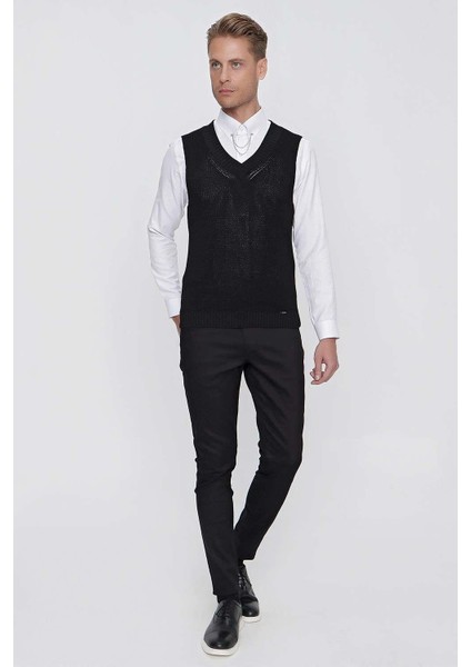 P 1101 Slim Fit Siyah Spor Pantolon