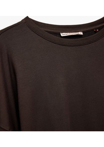 Rahat Kalıp Uzun Kollu Bisiklet Yaka Pijama Üstü modelleri