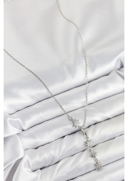 316L Çelik Yıldız Model Gümüş Renk Kadın Kolye - Lisinya fiyatları