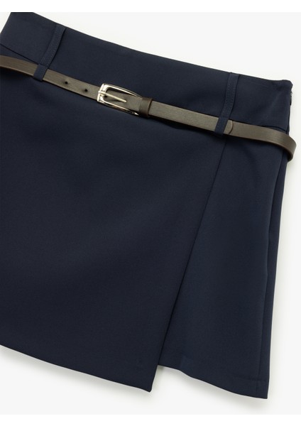 Slim Fit Kemerli Kruvaze Mini Şort Etek indirimleri