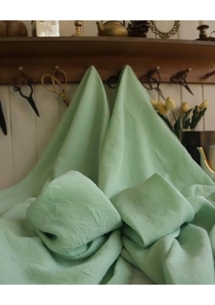 Ipek Kupra Kreş Kumaş Yeşil Renkte